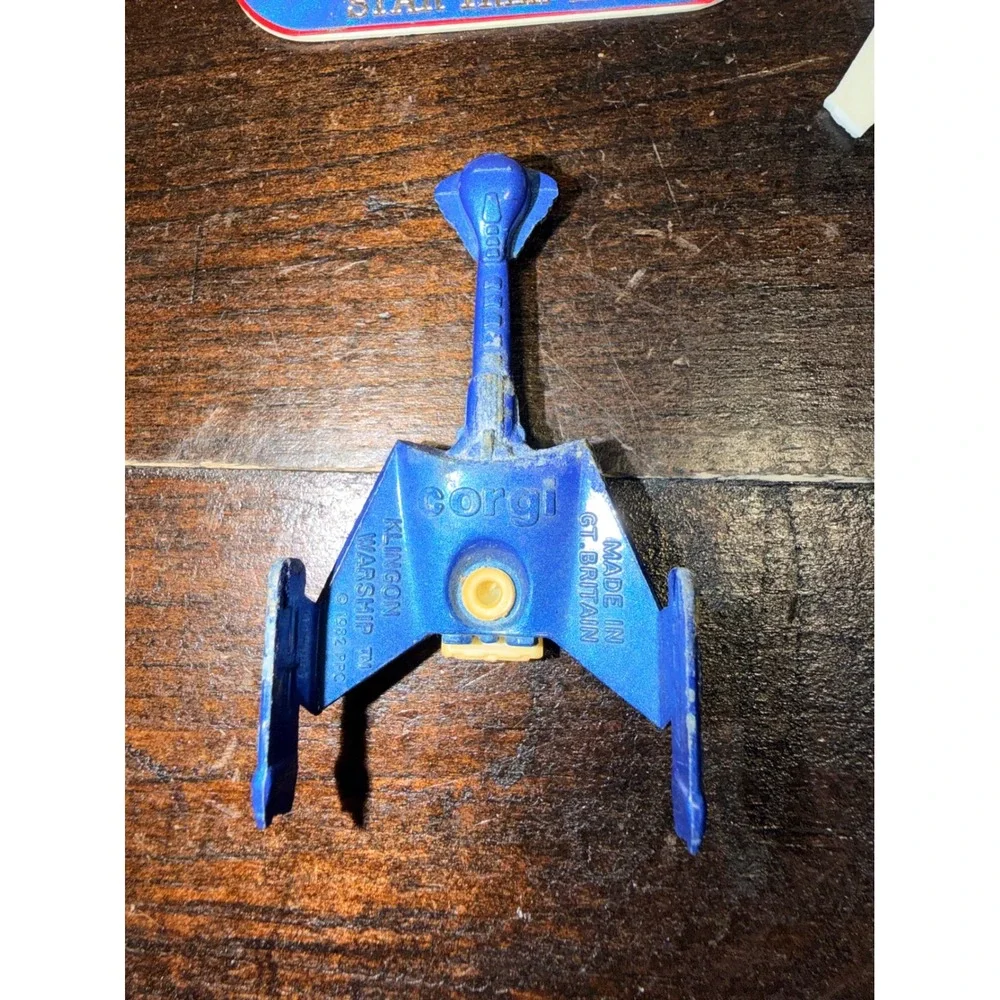 Corgi Star Trek Klingon‎ USS Enterprise Die Cast Starship Toy Name Tag